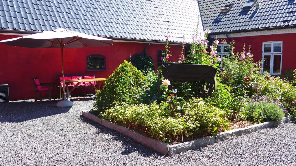 Borre Bakkelund Bed & Breakfast المظهر الخارجي الصورة
